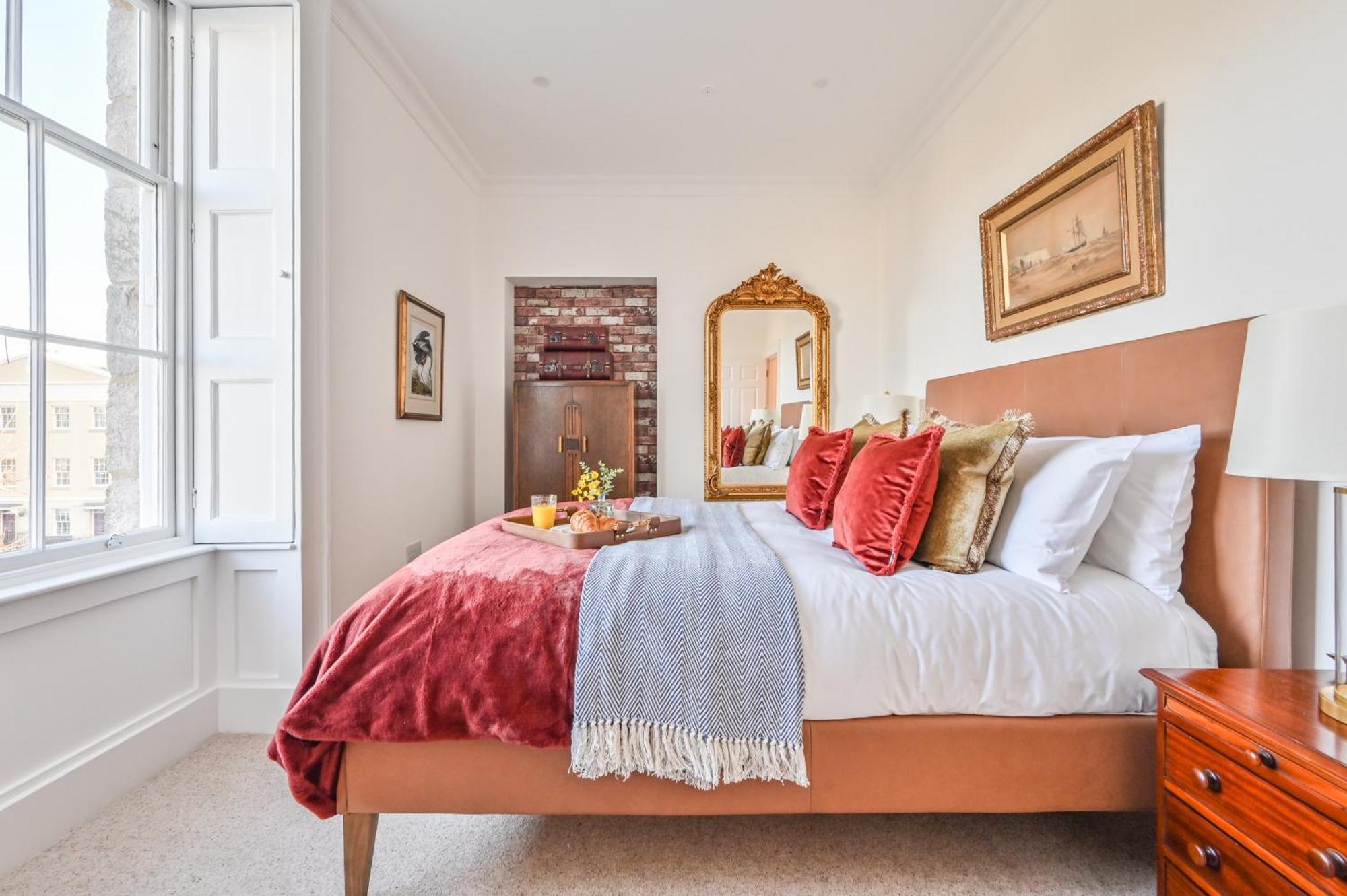9 Admiralty House Stunning Luxury Apartment With Free Parking Plymouth Eksteriør bilde